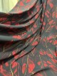 Черный фон красные листья 